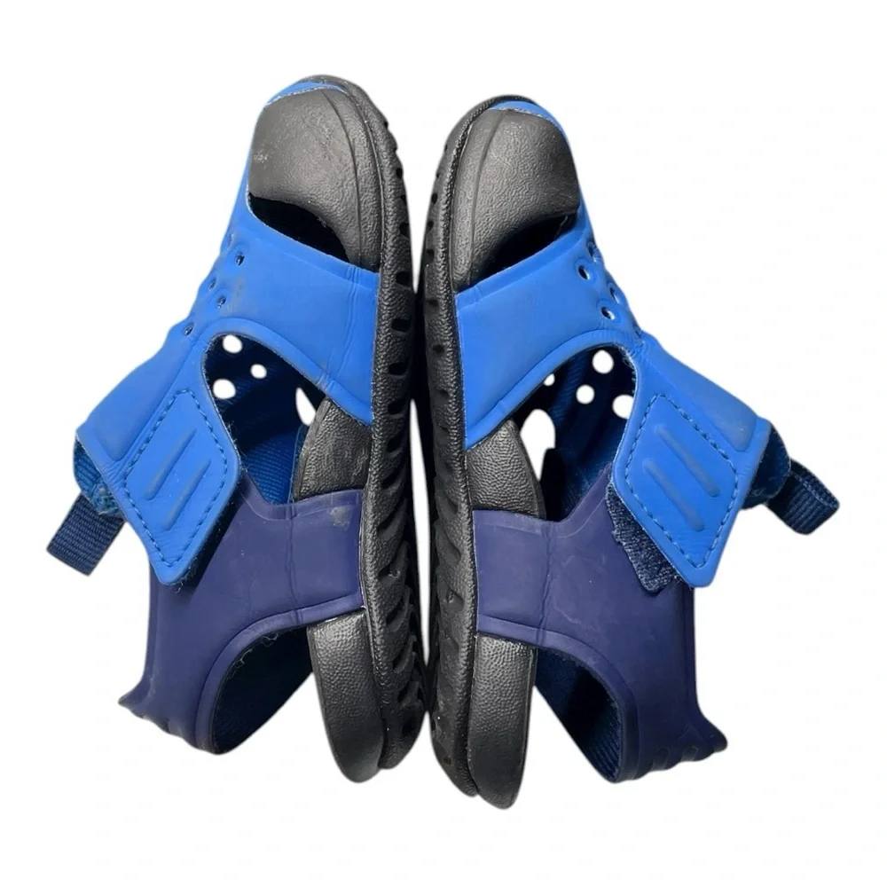 Nike Kids Blue and Navy Open-Toe Sandals